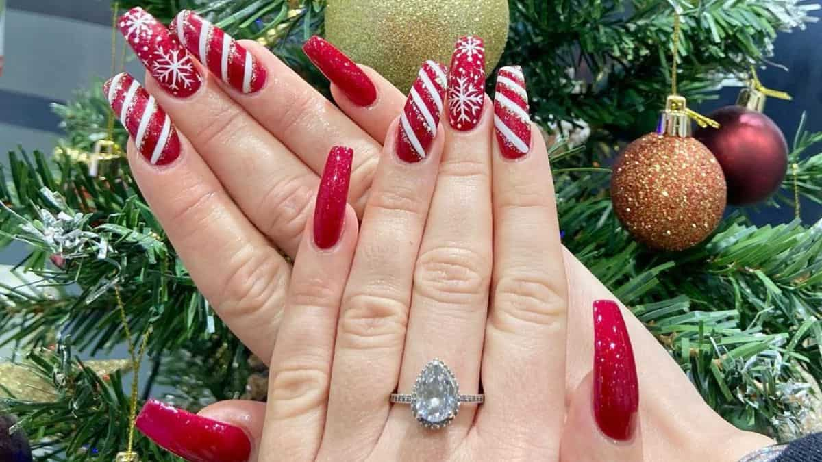 Christmas Nail Polish Designs Design 36