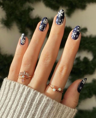 Holiday Nail Polish Designs Design 9