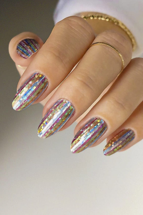 Metallic Nail Polish Designs Design 34