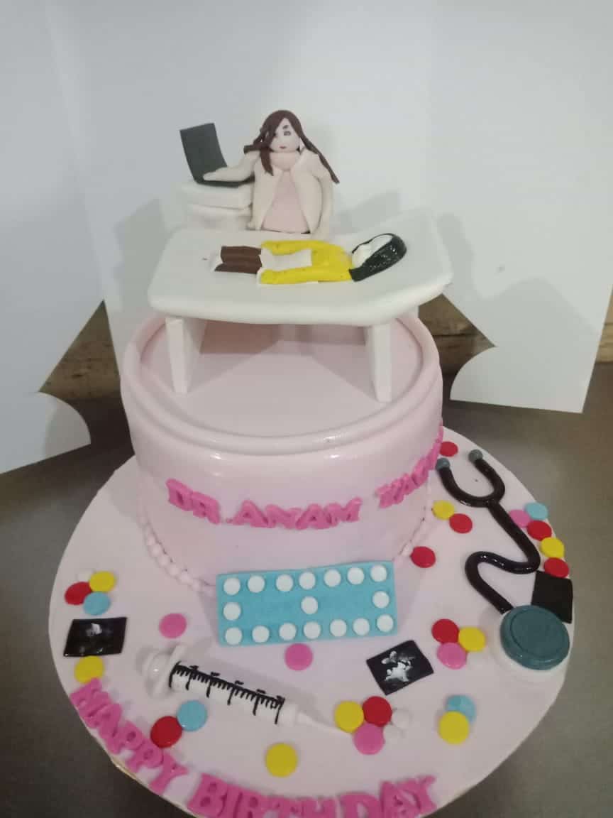 Custom birthday cakes Design 66