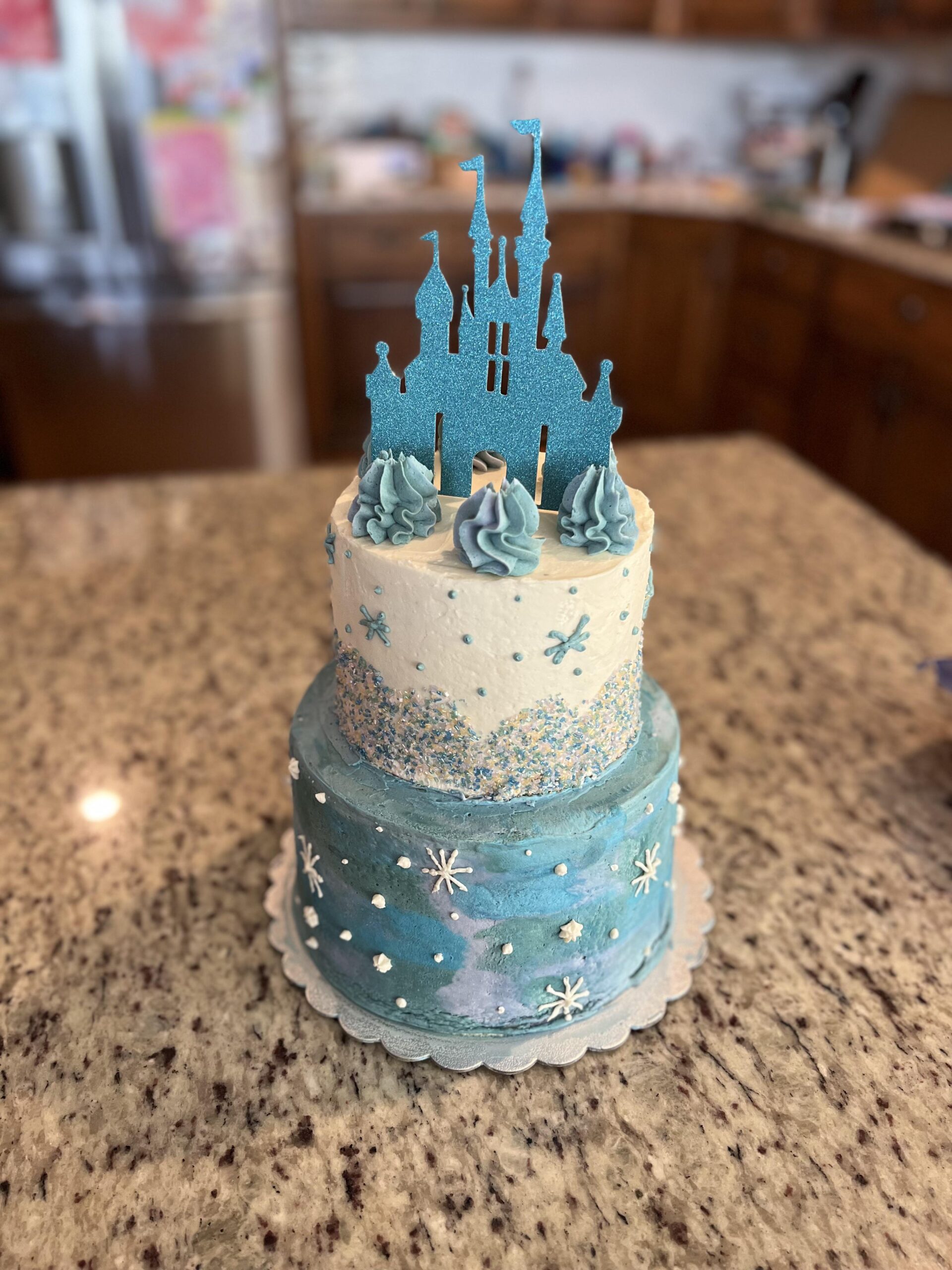 Frozen-themed birthday cake Design 5