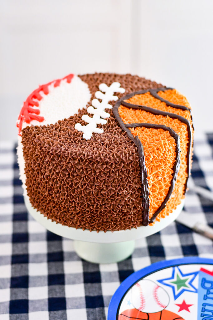 Sports-themed birthday cake Design 3