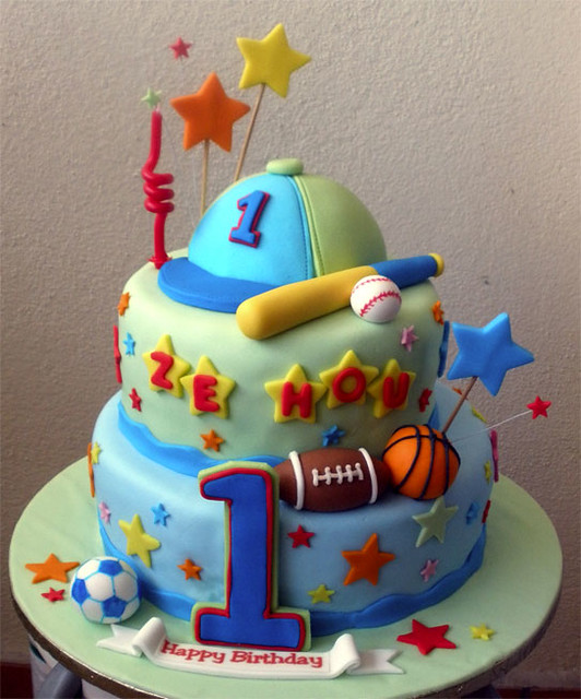 Sports-themed birthday cake Design 15