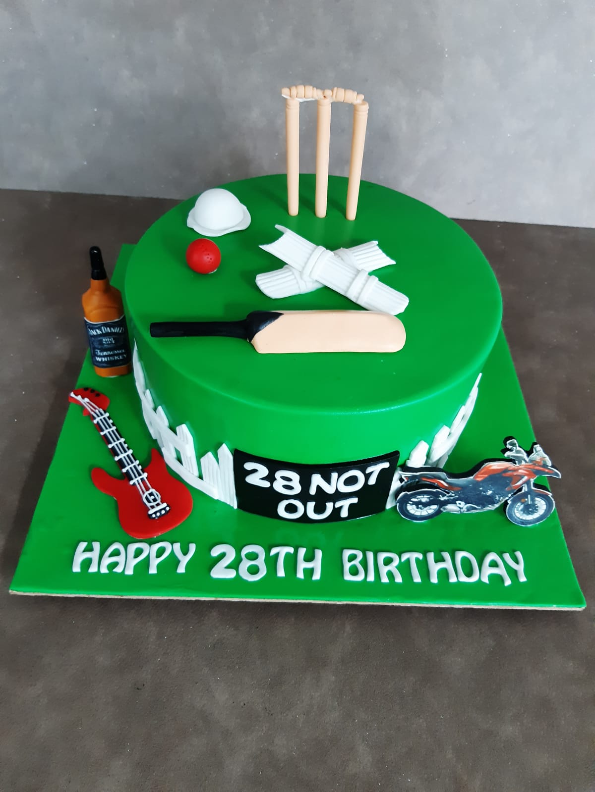 Sports-themed birthday cake Design 23