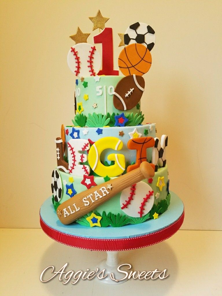 Sports-themed birthday cake Design 52